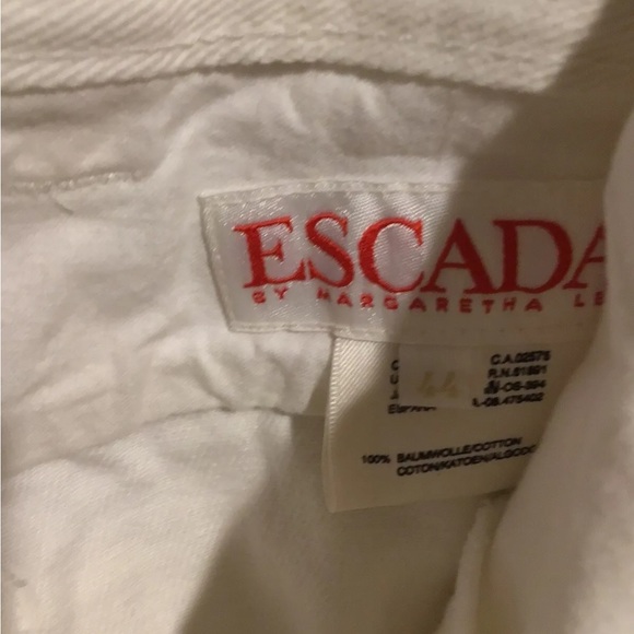 Women’s Escada Jeans - Picture 3 of 3
